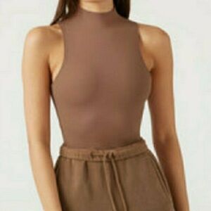 Joah brown mock smoothing tank top
